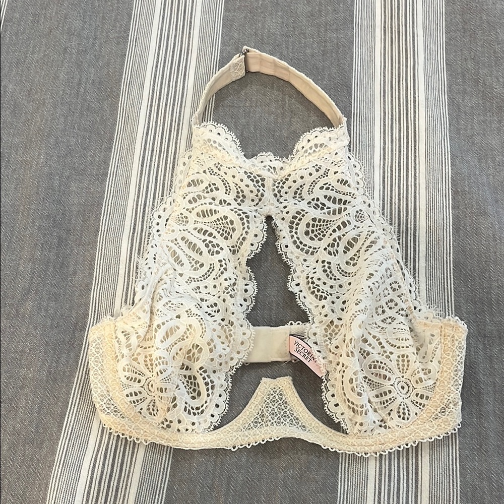 Victoria's Secret Cream Lace Bralette